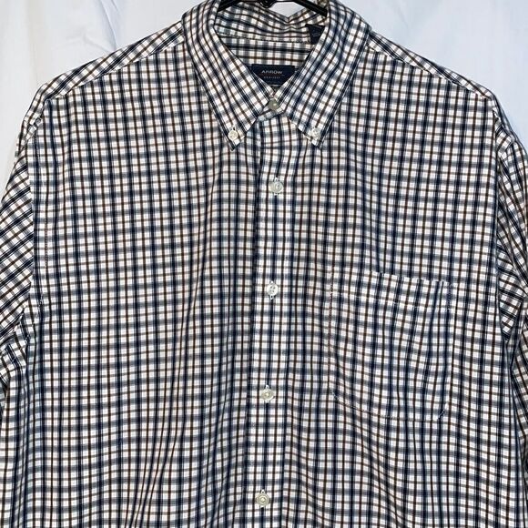 Arrow button Down Shirt  - Picture 2 of 10